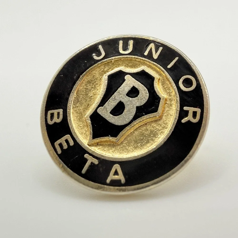 National Beta Club - Junior Beta‎ Member Pin Gold Tone Enameled 5/8